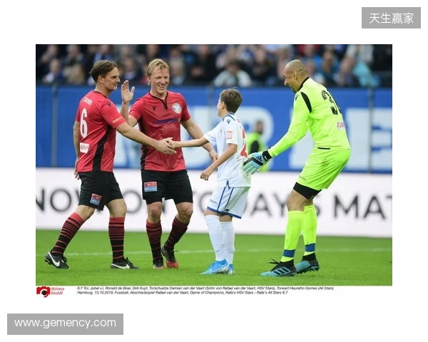 官宣：Passion UA与南非教练T.c续约至2028年